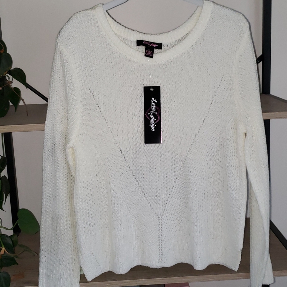 NWT Love by Design Ivory Sweater